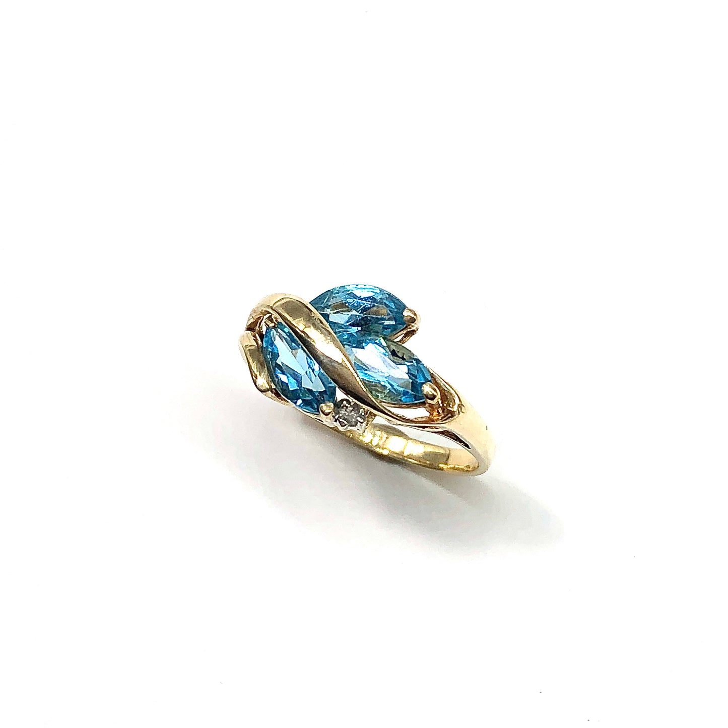 10k gold marquise blue topaz ring sz7