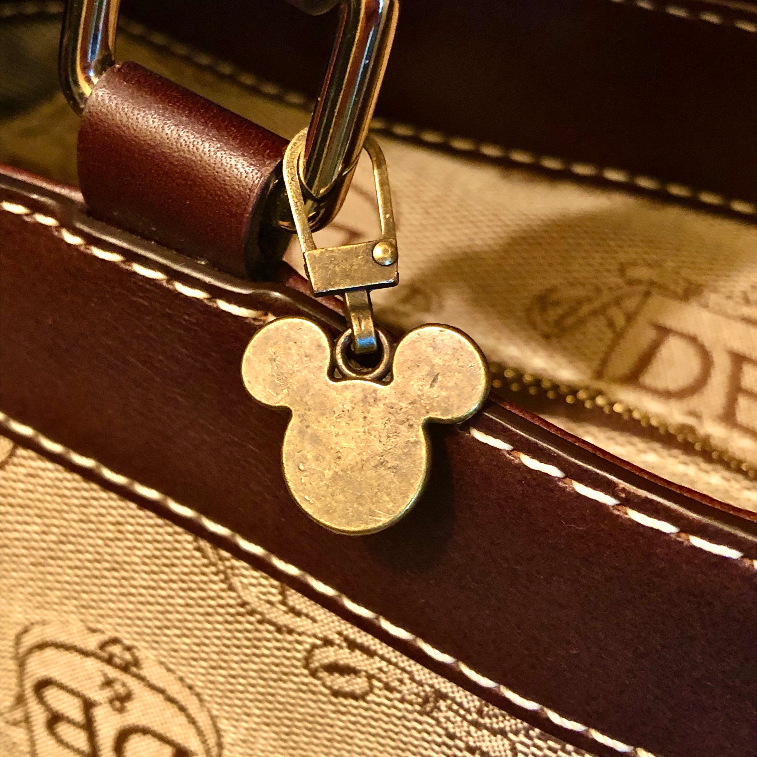 Amazon.com: The Bradford Exchange Carry The Magic Disney Women's Wallet :  Clothing, Shoes & Jewelry