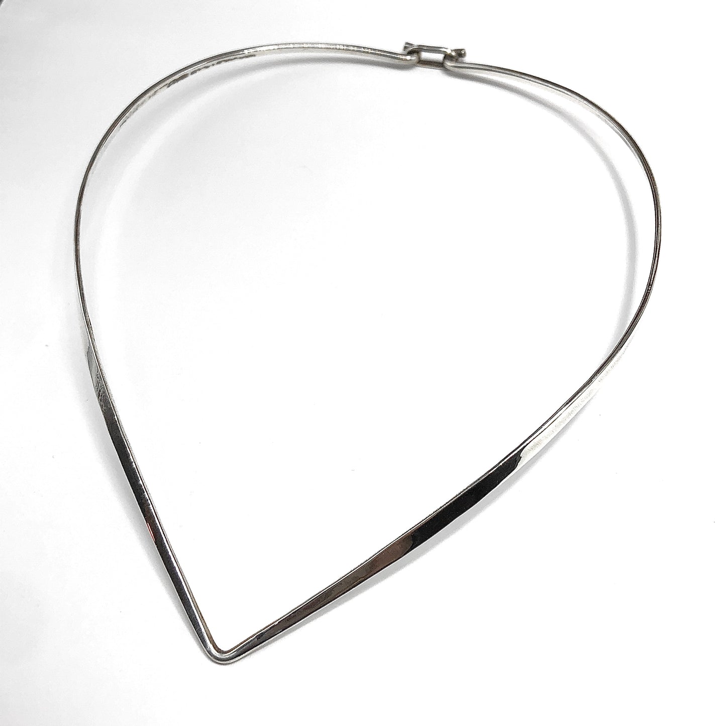 Womans 925 Sterling Silver Collar Necklace