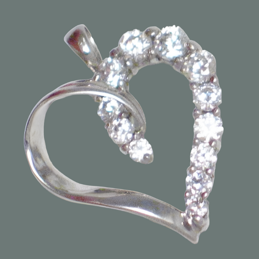 Pendant 10k White Gold Open Heart Design Cubic Zirconia Pendant