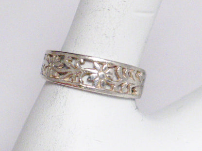 Womenswear Ring | Vintage Sterling Silver Daisy Flower Band 5.25 | Estate Jewelry website online