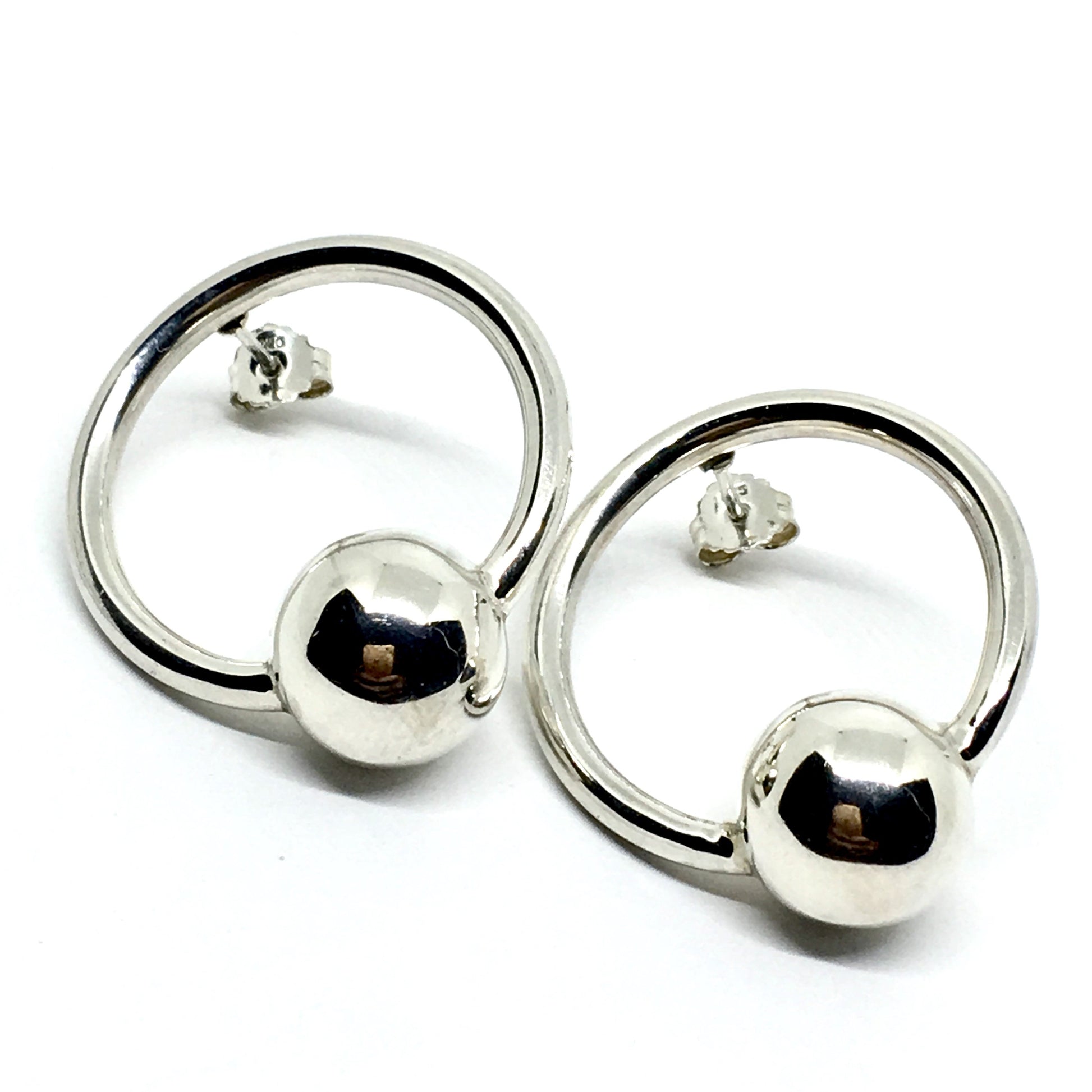 Earrings - 80s Power Jewelry - Sterling Silver Circle Hoop Design Drop Earrings