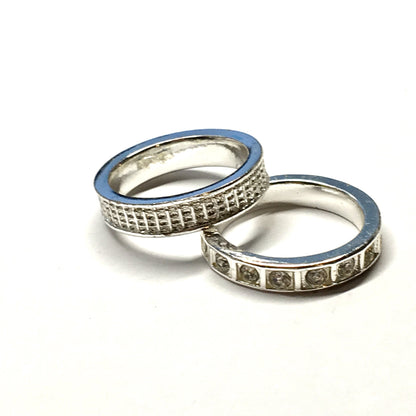 Used Jewelry - Womens set of 2 Silver Shimmery Rhinestone Stacking Band Ring