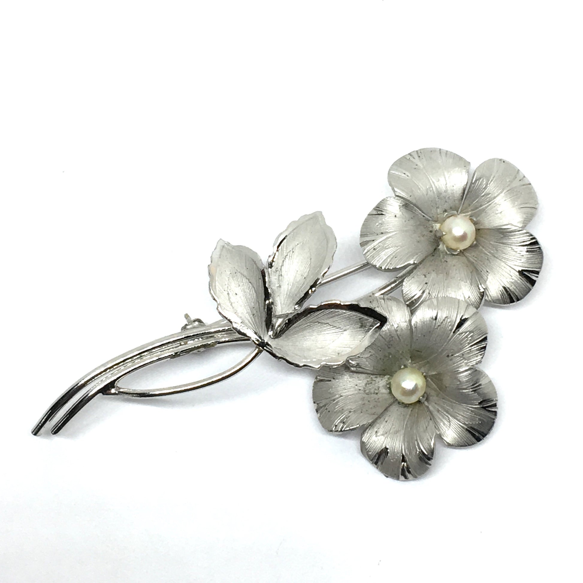 Women Lotus Flower Brooch Lady Elegant Pin Vintage Brooches Sterling Silver  1Pc