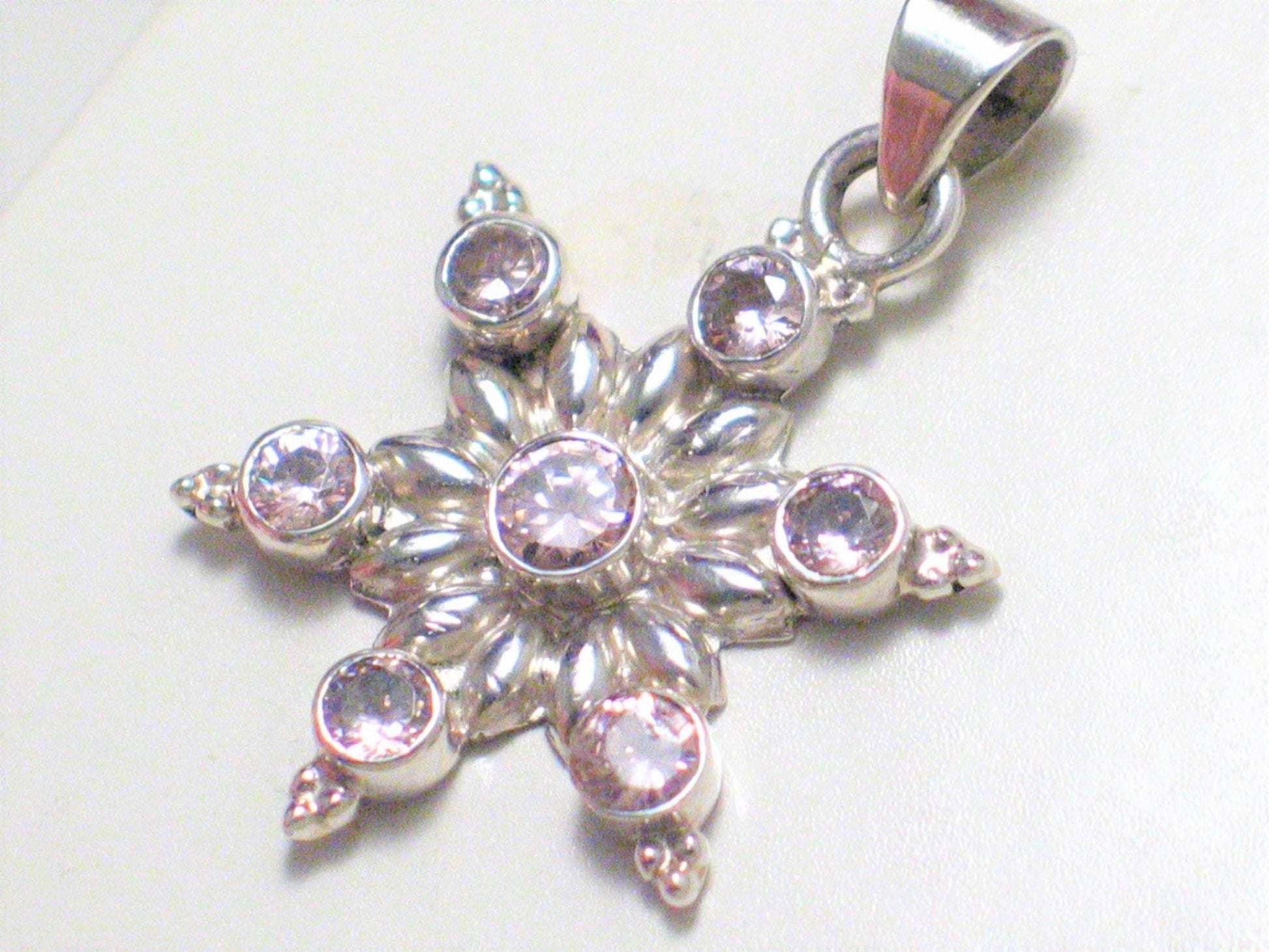 Pendant, Sterling Silver Star Design Sparkly Pink Stone Pendant - Blingschlingers Jewelry