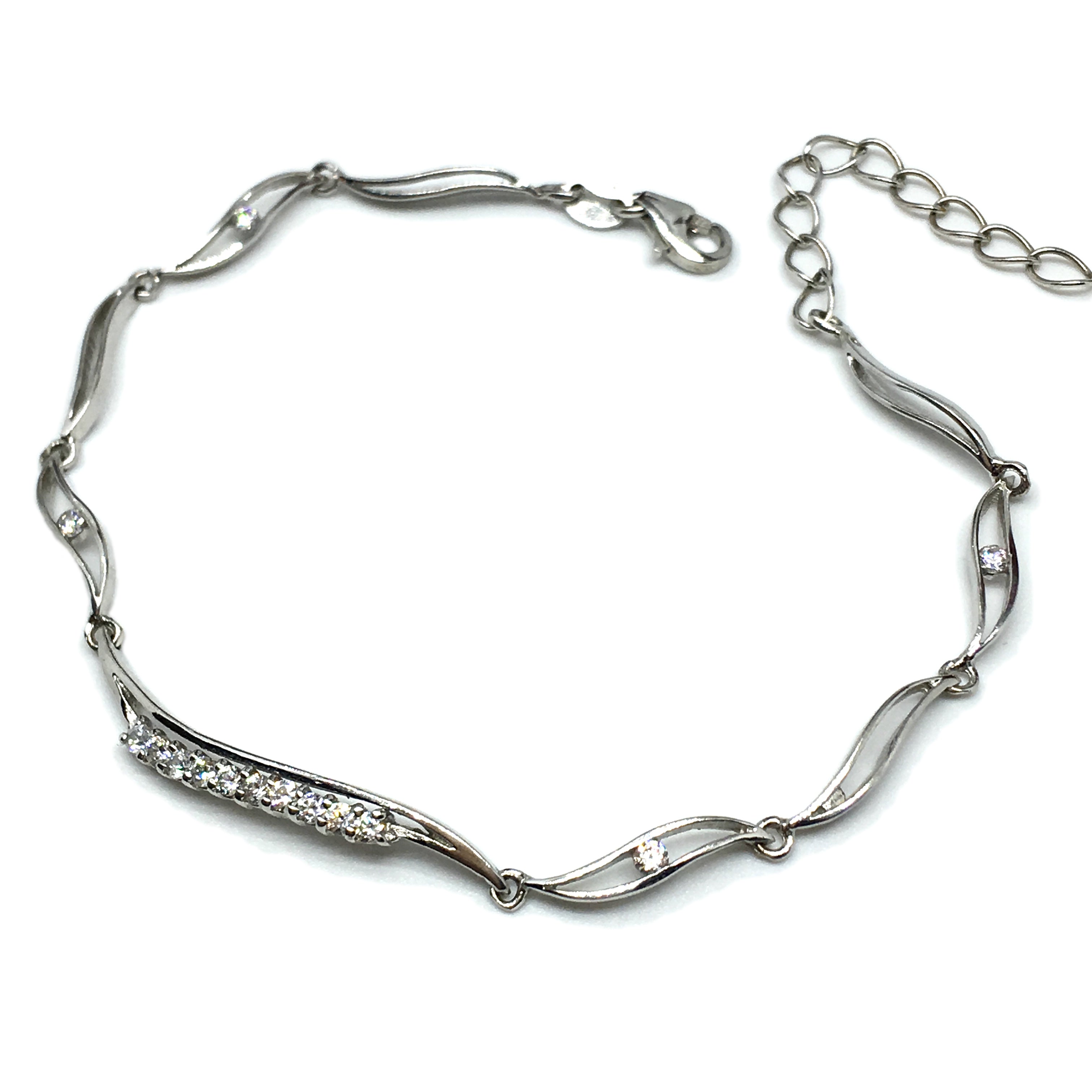 Buy Silver Stainless Steel Chunky Open Weave Bracelet Online - Inox Jewelry  India