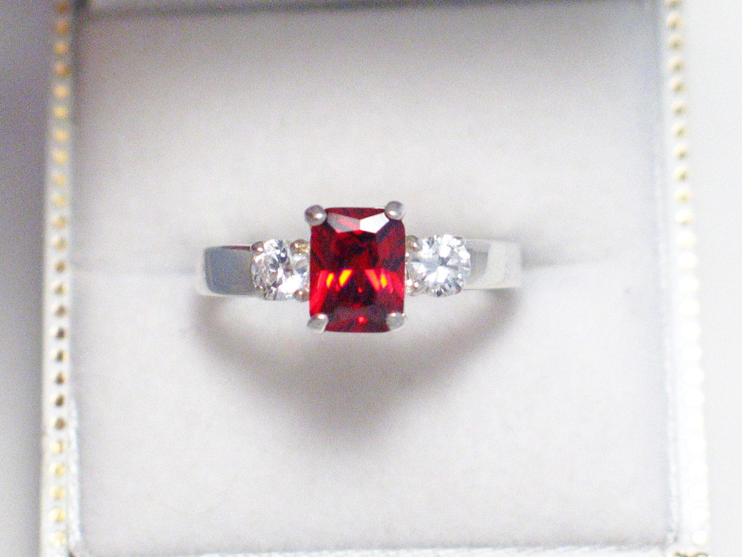 Size 9.25 Sterling Silver 3 Stone Style Garnet Red Cz Ring