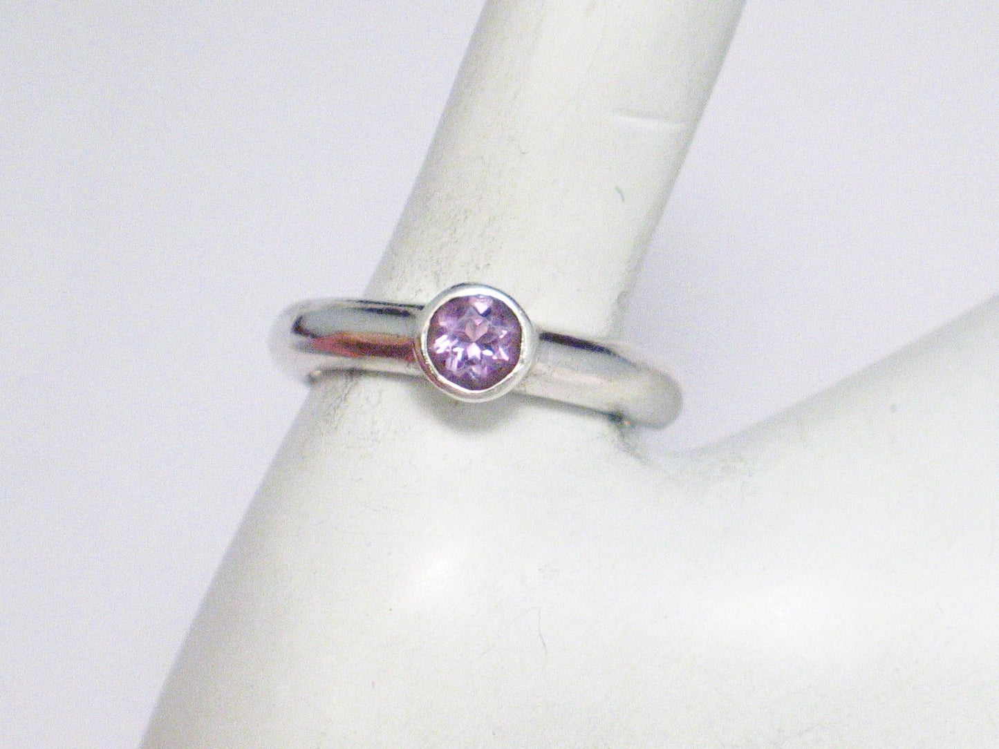 Purple Stone Ring, Sterling Silver size 7.75 Simple Round cut Amethyst Solitaire Ring